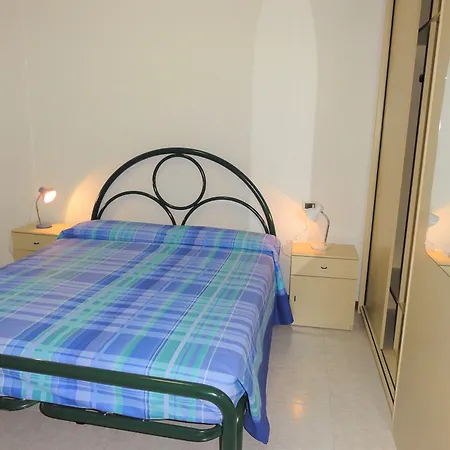 公寓 Auriga Del Sole 比比翁